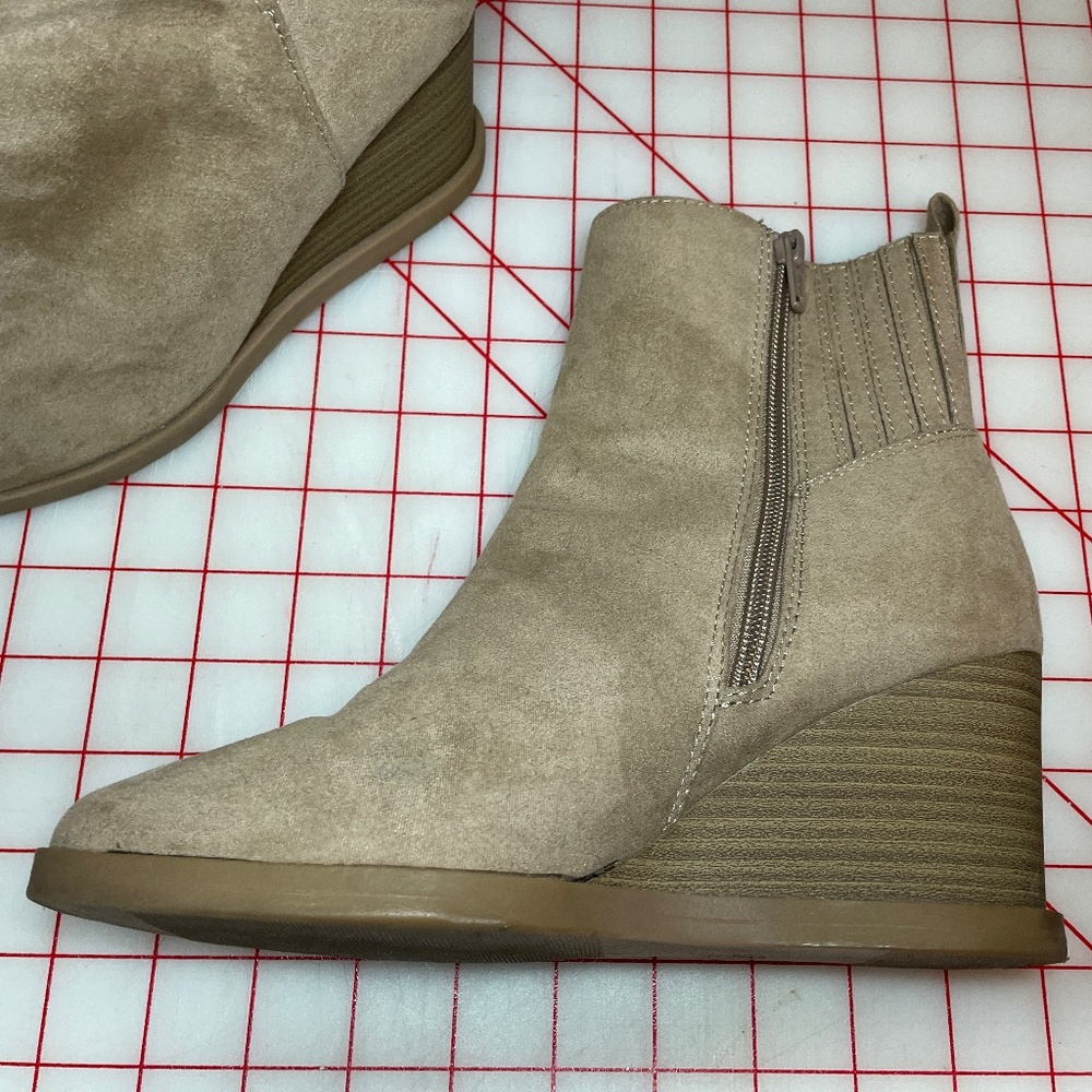 Ankle boots - Picture 3 of 4